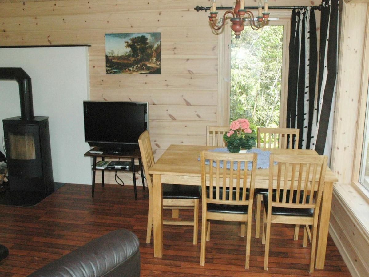 Two-Bedroom Holiday Home In Olden 3 ห้อง รูปภาพ